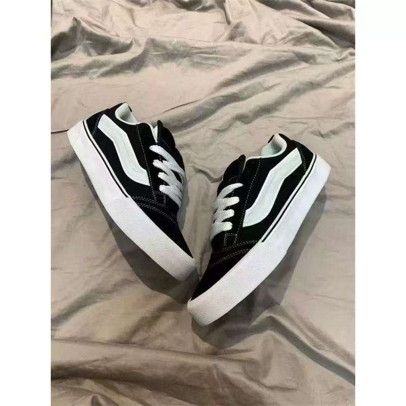 Men's & Women's Thick-Soled Sneakers New Spring Casual Black Shoes with American Single Style for Couples